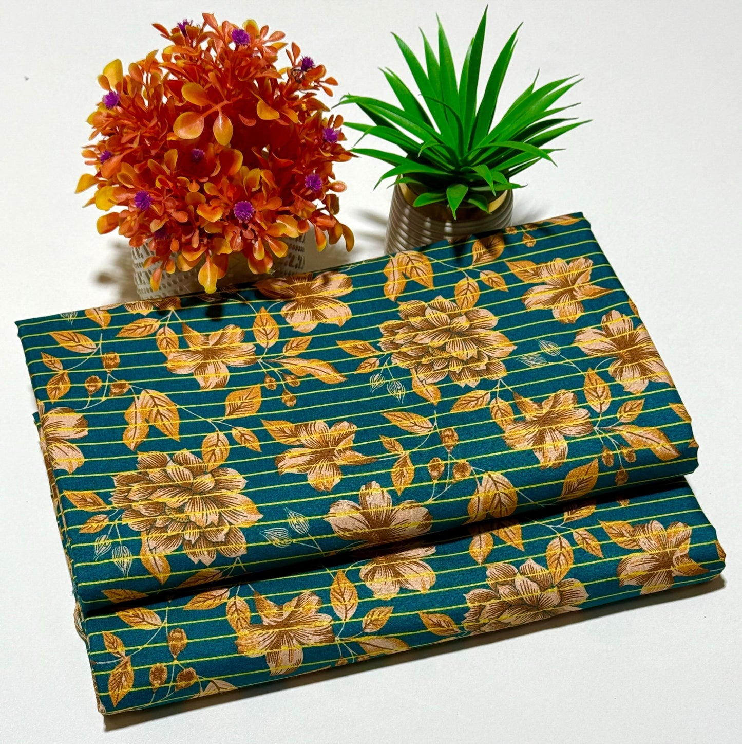 Ladies 2-Piece – Micro Polo Cotton Unstiched (114) (Copy) (Copy) (Copy)